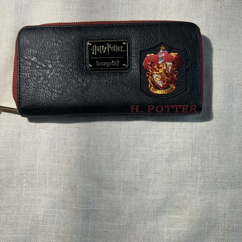 Harry Potter Black and Red Wallet